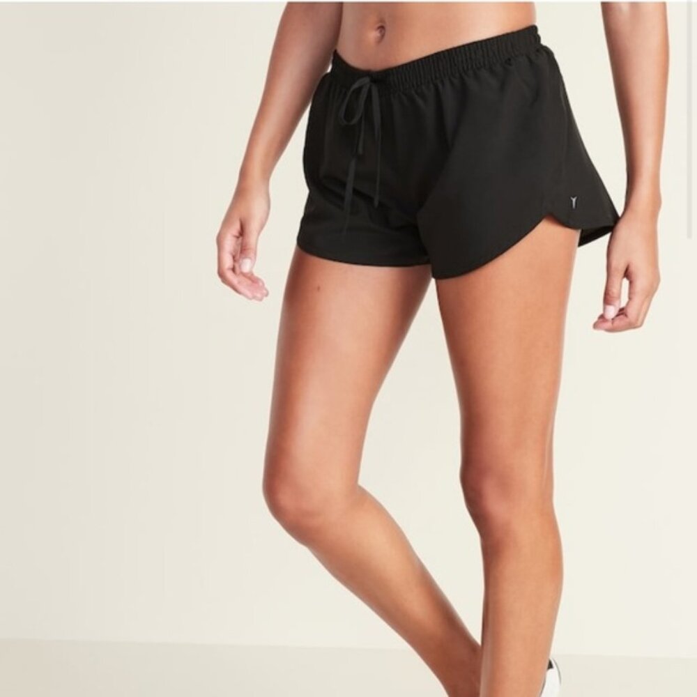 Dolphin-Hem Run Shorts for Women -- 3-inch inseam Size S